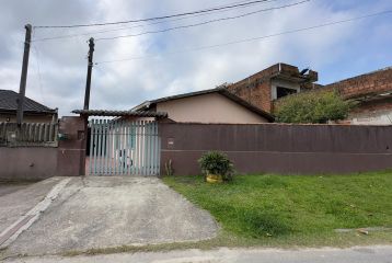 CASA SERTÃOZINHO COM VISTA PARA O MORRO DO ESCALVADO